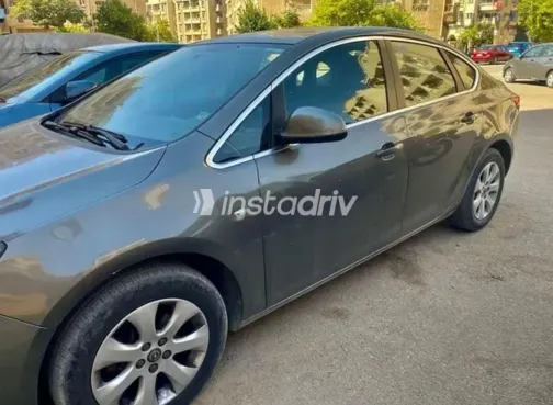 اوبل أسترا 2021 أبيض مستعملة للبيع - 7