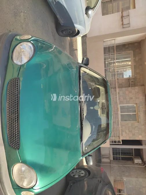 تويوتا كورولا 1999 أبيض مستعملة للبيع - 1