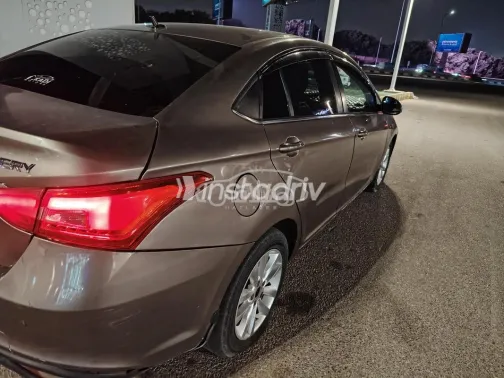 شيرى اريزو 5 2021 أبيض مستعملة للبيع - 4