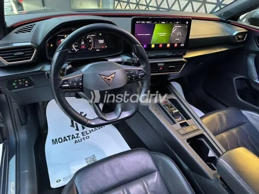 كوبرا ليون 2024 أزرق غامق مستعملة للبيع - 6