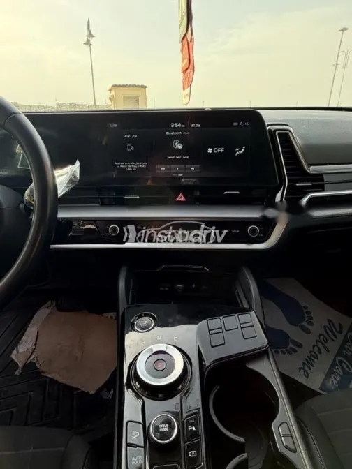 كيا سبورتاج 2025 رمادي مستعملة للبيع - 7