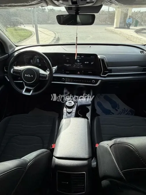 كيا سبورتاج 2025 رمادي مستعملة للبيع - 9