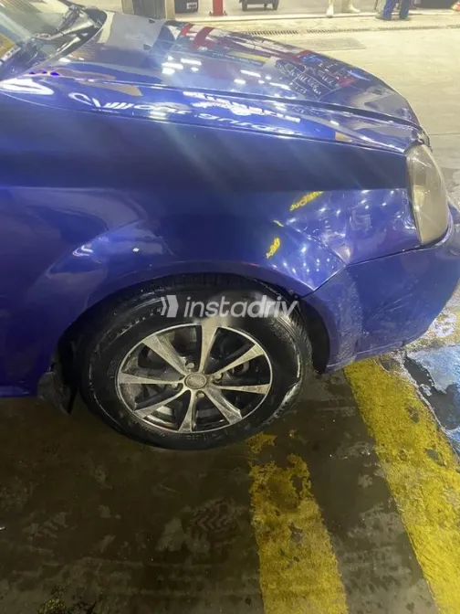 شيفروليه أوبترا 2008 أزرق مستعملة للبيع - 2