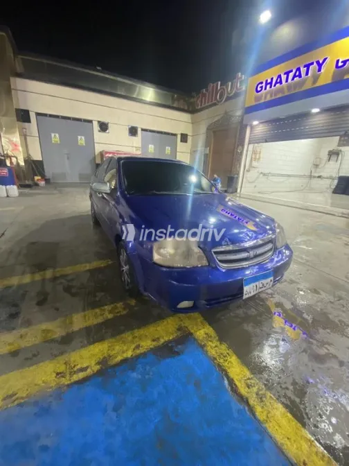 شيفروليه أوبترا 2008 أزرق مستعملة للبيع - 9