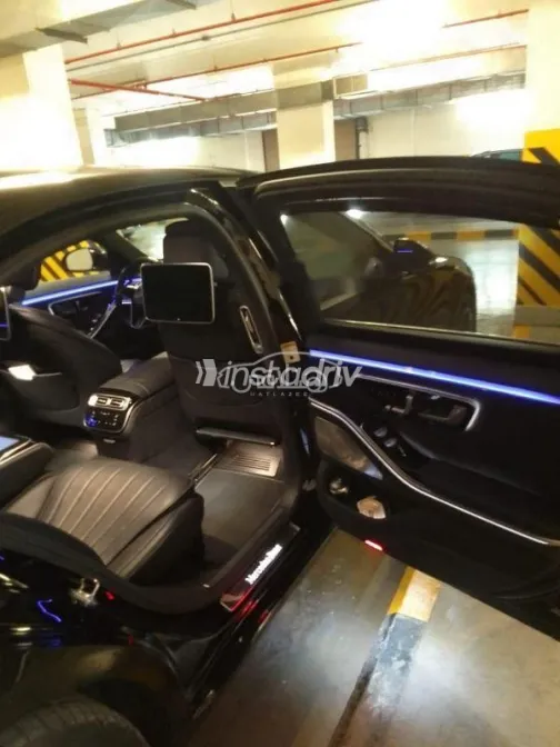Mercedes S 450 2023 Black Used for Sale - 4