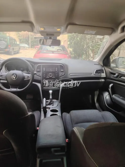 رينو ميجان 2020 أبيض مستعملة للبيع - 2