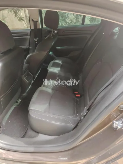 رينو ميجان 2020 أبيض مستعملة للبيع - 3