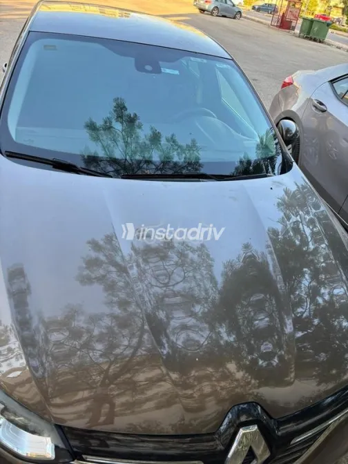 رينو ميجان 2020 أبيض مستعملة للبيع - 10