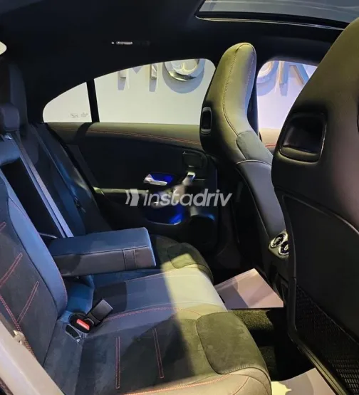 مرسيدس CLA 200 2025 أسود مستعملة للبيع - 6