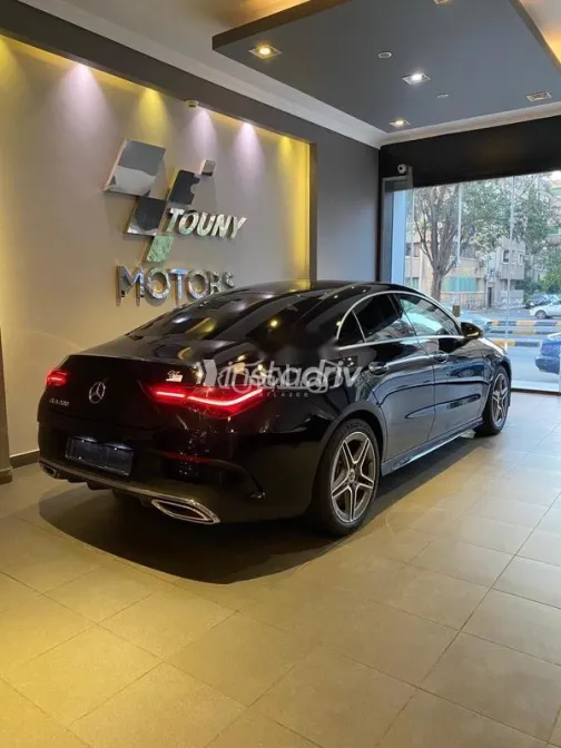 مرسيدس CLA 200 2025 أسود مستعملة للبيع - 7