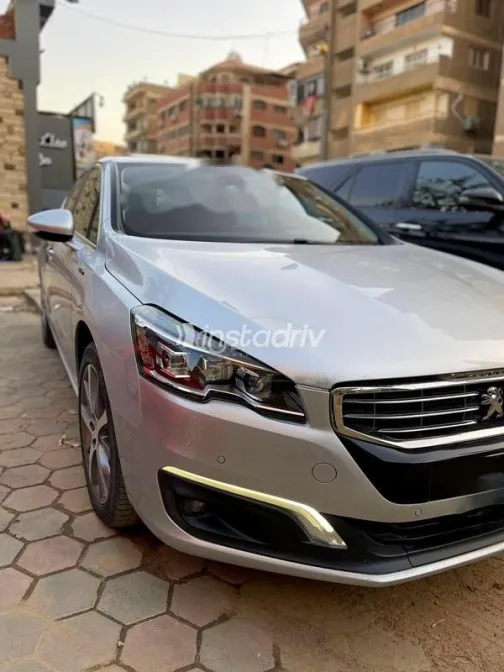 بيجو 508 2019 فضي مستعملة للبيع - 2