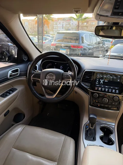 جيب جراند شيروكي 2022 أبيض مستعملة للبيع - 5