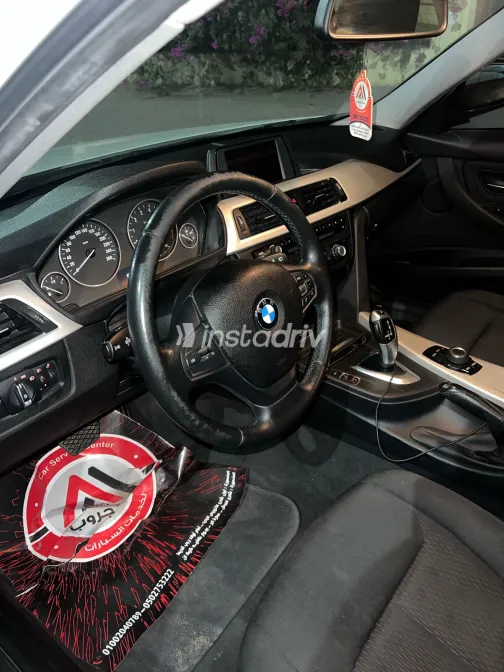 بي ام دبليو 316 2015 أبيض مستعملة للبيع - 5