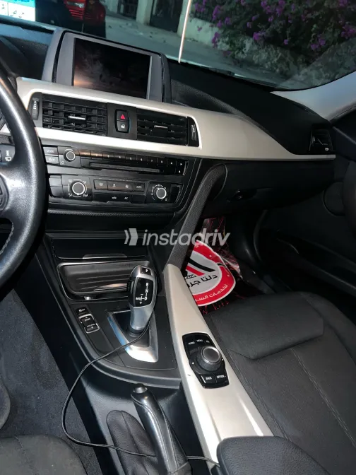 بي ام دبليو 316 2015 أبيض مستعملة للبيع - 7