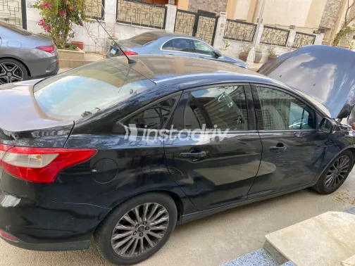 فورد فوكس 2013 أبيض مستعملة للبيع - 3