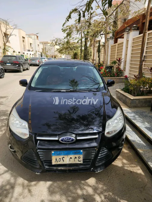 فورد فوكس 2013 أبيض مستعملة للبيع - 5