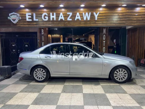 Mercedes C 200 2008 Silver Used for Sale - 2