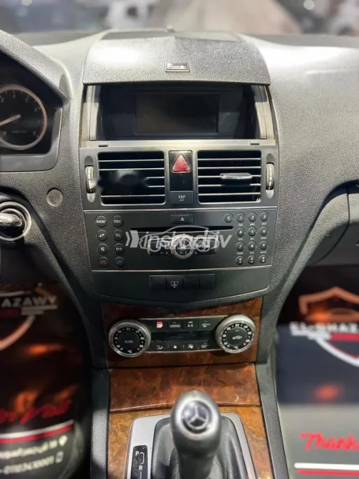 Mercedes C 200 2008 Silver Used for Sale - 10