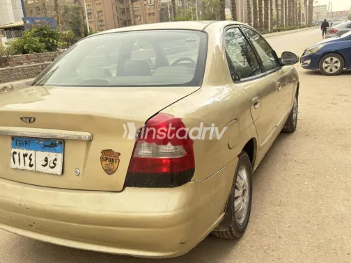 Daewoo Nubira 2001 Gold Used for Sale - 3