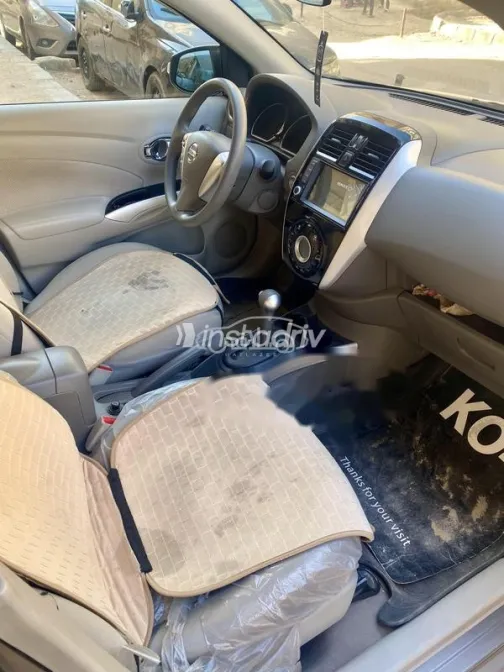 Nissan Sunny 2023 White Used for Sale - 2