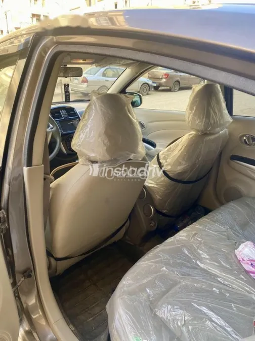 Nissan Sunny 2023 White Used for Sale - 4