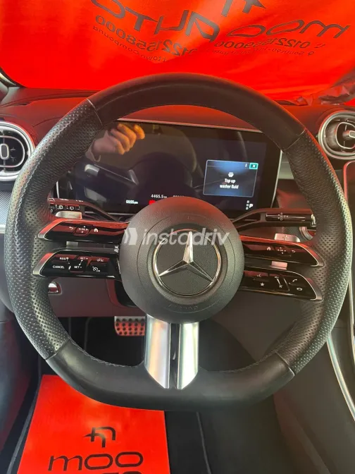 مرسيدس GLC 300 2023 أبيض مستعملة للبيع - 8