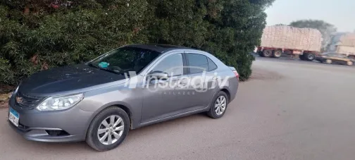 شيفروليه أوبترا 2019 أبيض مستعملة للبيع - 1