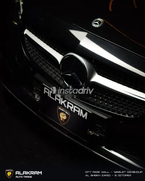 مرسيدس C 200 2023 أسود مستعملة للبيع - 4