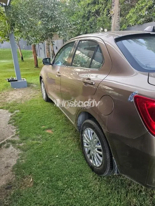 Suzuki Swift Dzire 2022 White Used for Sale - 2