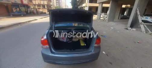 شيفروليه كروز 2015 رمادي مستعملة للبيع - 3