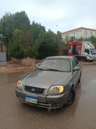 Hyundai Verna 2016 White Used for Sale