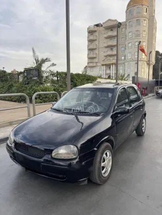 اوبل كورسا 1994 أسود مستعملة للبيع