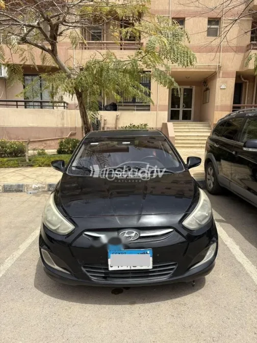 هيونداي اكسنت 2016 أبيض مستعملة للبيع - 1