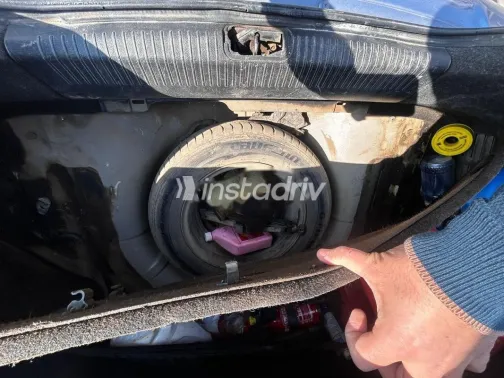 Kia Rio 2003 Purple Used for Sale - 4