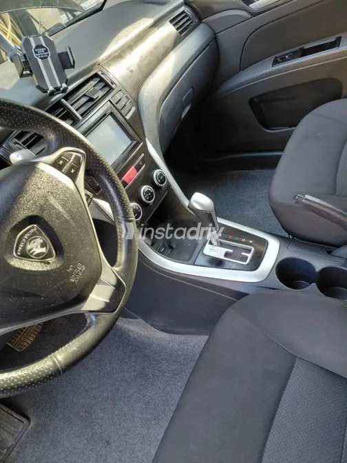 بروتون بريف 2019 أبيض مستعملة للبيع - 4