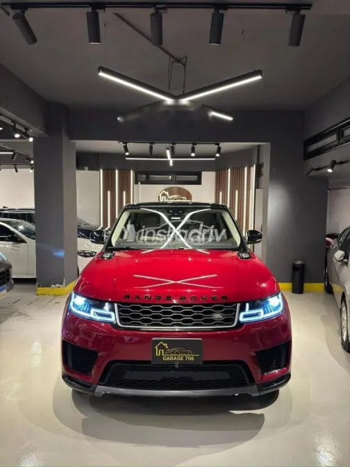 لاند روفر رنج روفر 2020 أحمر مستعملة للبيع - 1