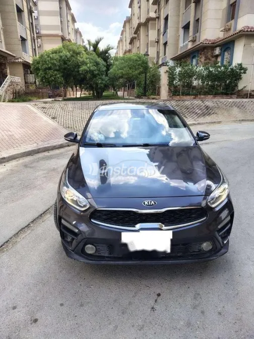 Kia Grand Cerato 2019 Dark Gray Used for Sale - 1