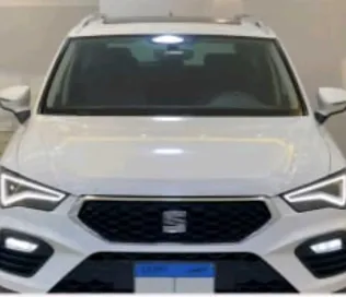 سيات اتيكا 2024 أبيض مستعملة للبيع