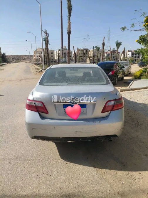 تويوتا كامري 2007 أبيض مستعملة للبيع - 5