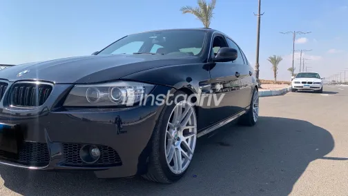 بي ام دبليو 320 2011 أبيض مستعملة للبيع - 6