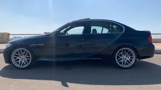 بي ام دبليو 320 2011 أبيض مستعملة للبيع