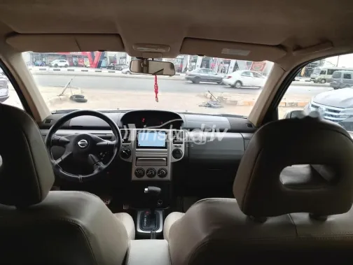 نيسان اكس تريل 2014 ذهبي مستعملة للبيع - 9