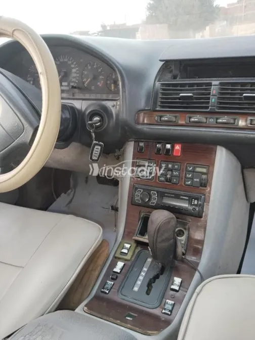 Mercedes 320 1995 Black Used for Sale - 1