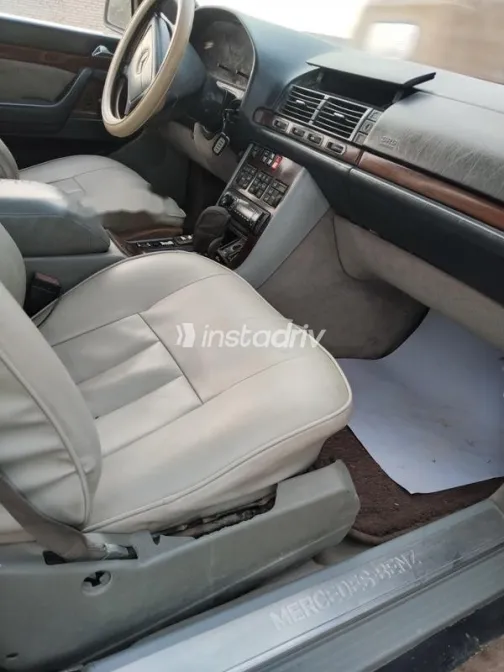 Mercedes 320 1995 Black Used for Sale - 6