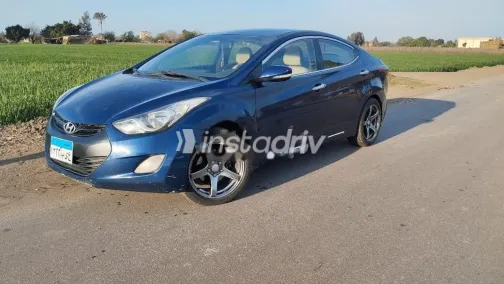 هيونداي إلنترا ام دى 2012 أزرق مستعملة للبيع - 1