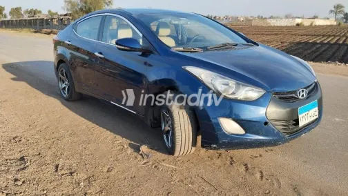 هيونداي إلنترا ام دى 2012 أزرق مستعملة للبيع - 4