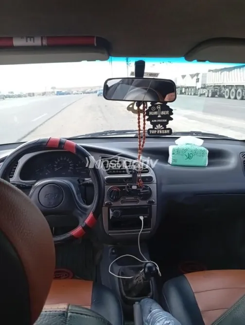 شيفروليه لانوس 2010 أبيض مستعملة للبيع - 6