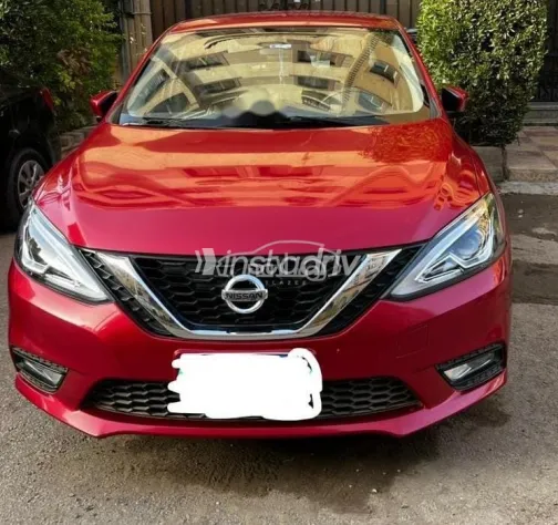 نيسان سنترا 2020 أبيض مستعملة للبيع - 1