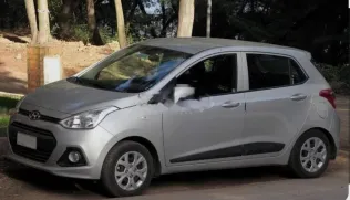 Hyundai Grand i10 2016 Gray Used for Sale