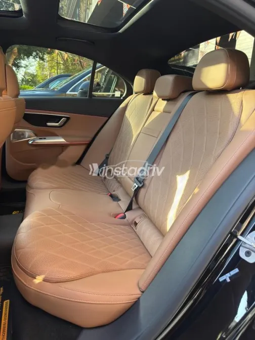 Mercedes E 200 2026 Black Used for Sale - 6